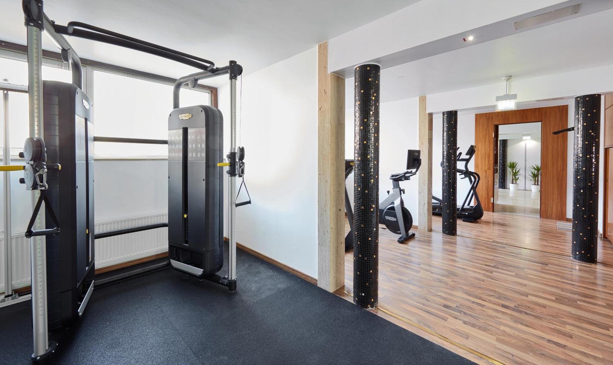 ลีฟวิง โฮเต็ล อัม ดอยท์เชน มิวเซียม Aparthotel มิวนิก ภายนอก รูปภาพ