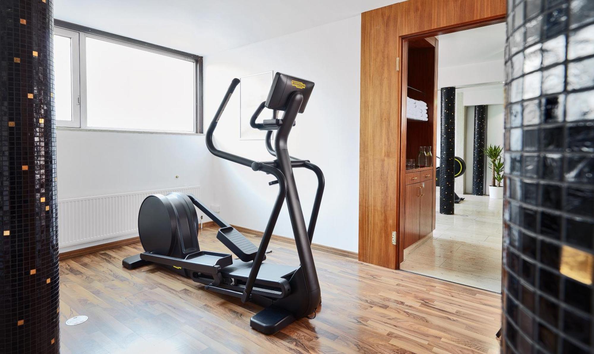 ลีฟวิง โฮเต็ล อัม ดอยท์เชน มิวเซียม Aparthotel มิวนิก ภายนอก รูปภาพ